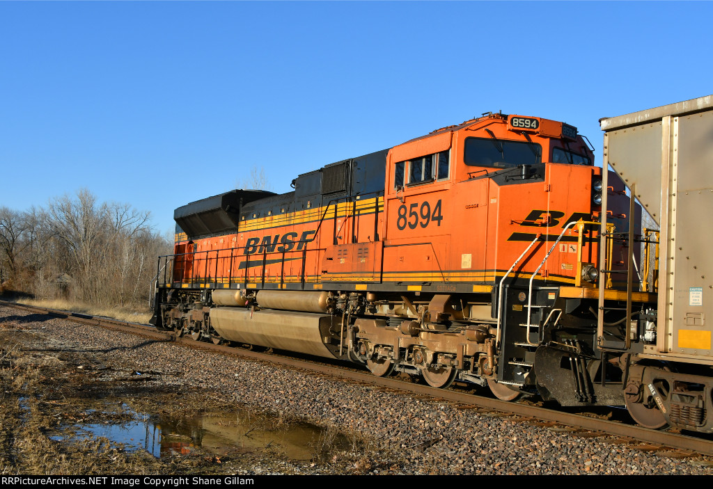 BNSF 8594 Roster shot